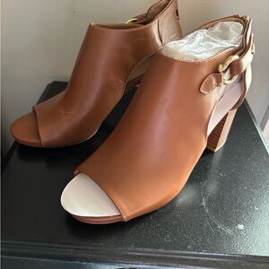 Giani Bernini Brown Leather Slingback Heels